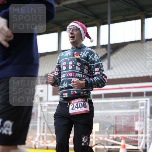 07.12.2025 - St. Pauli X-Mass-Run No. 15 Patografie http://msf.ph/oto/9391471 07.12.2025 10:35:11 Ziel 561, 2353, 2406, 2422, 2857, 2863, 3224, 3721, 4147, 4149, 4443, 4595, 4772, 4776, 4778, 4779 meine-sportfotos.de