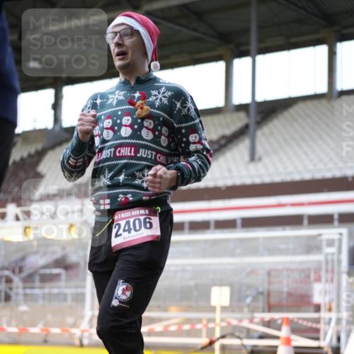 07.12.2025 - St. Pauli X-Mass-Run No. 15 Patografie http://msf.ph/oto/9391472 07.12.2025 10:35:11 Ziel 561, 2353, 2406, 2422, 2857, 2863, 3224, 3721, 4147, 4149, 4443, 4595, 4772, 4776, 4778, 4779 meine-sportfotos.de