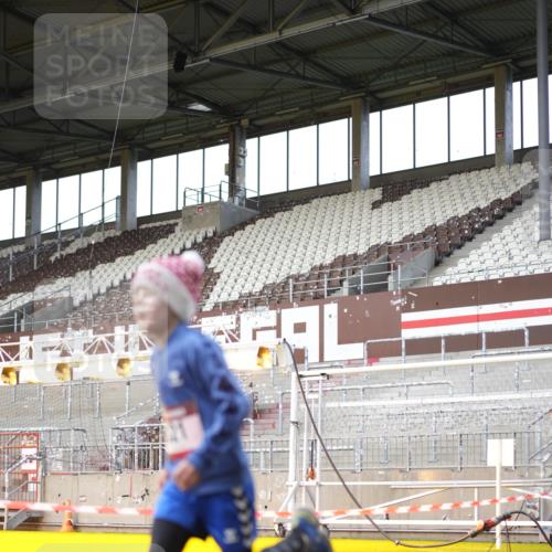 07.12.2025 - St. Pauli X-Mass-Run No. 15 Patografie http://msf.ph/oto/9391515 07.12.2025 10:36:38 Ziel 37, 511, 521, 665, 717, 833, 2615, 3382, 4200, 4591, 4597, 4599, 4690, 4691, 4693 meine-sportfotos.de