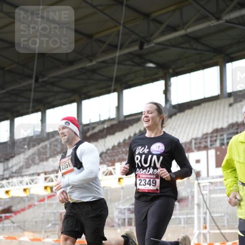 07.12.2025 - St. Pauli X-Mass-Run No. 15 Patografie http://msf.ph/oto/9391529 07.12.2025 10:36:57 Ziel 503, 2349, 2351, 2615, 3056, 3090, 3263, 4690, 4691, 4693 meine-sportfotos.de