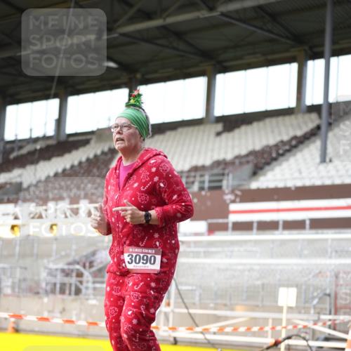 07.12.2025 - St. Pauli X-Mass-Run No. 15 Patografie http://msf.ph/oto/9391532 07.12.2025 10:37:00 Ziel 503, 2349, 2351, 3090, 3263, 4761 meine-sportfotos.de