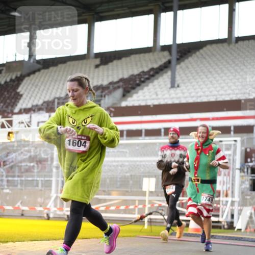 07.12.2025 - St. Pauli X-Mass-Run No. 15 Patografie http://msf.ph/oto/9391597 07.12.2025 10:39:50 Ziel 87, 108, 827, 1604, 1748, 1749, 2588, 2754 meine-sportfotos.de