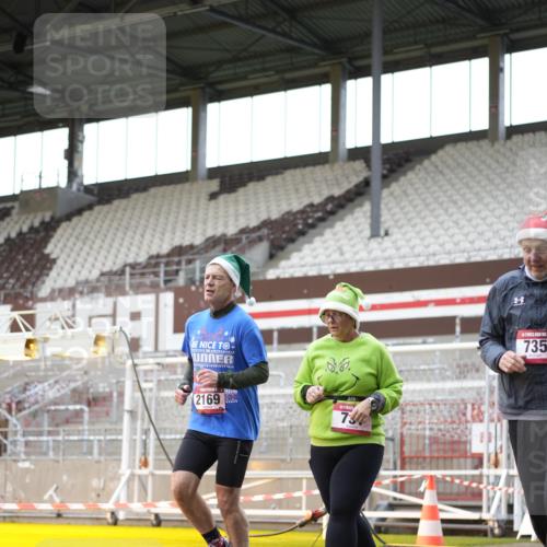 07.12.2025 - St. Pauli X-Mass-Run No. 15 Patografie http://msf.ph/oto/9391616 07.12.2025 10:40:16 Ziel 230, 538, 580, 731, 735, 2169, 3161, 3164, 3796, 3797, 4874, 4878 meine-sportfotos.de