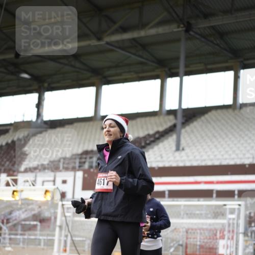 07.12.2025 - St. Pauli X-Mass-Run No. 15 Patografie http://msf.ph/oto/9391659 07.12.2025 10:41:04 Ziel 449, 545, 575, 952, 1153, 3047, 3264, 3265, 3951, 4617, 4773 meine-sportfotos.de