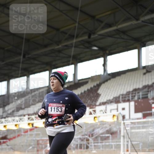 07.12.2025 - St. Pauli X-Mass-Run No. 15 Patografie http://msf.ph/oto/9391663 07.12.2025 10:41:05 Ziel 449, 545, 575, 952, 1153, 3047, 3264, 3265, 3951, 4617, 4773 meine-sportfotos.de