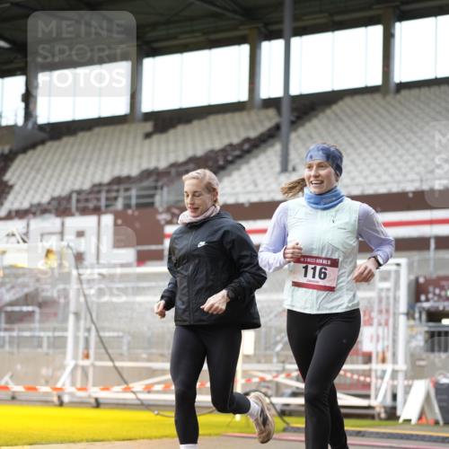 07.12.2025 - St. Pauli X-Mass-Run No. 15 Patografie http://msf.ph/oto/9391719 07.12.2025 10:42:13 Ziel 116, 968, 1438, 2261, 2931, 3042, 3399, 4045, 4046, 4441, 4622 meine-sportfotos.de