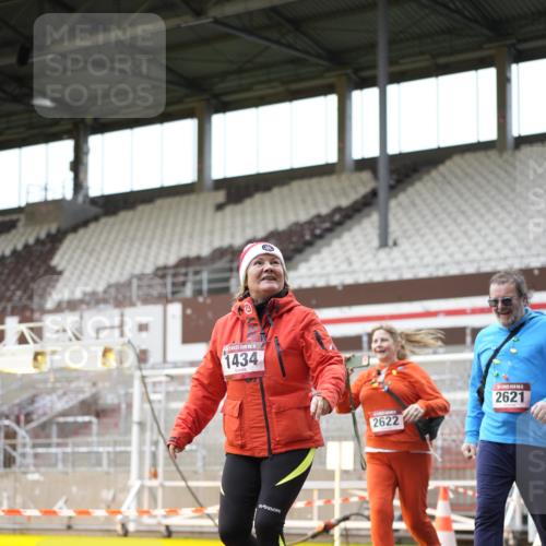 07.12.2025 - St. Pauli X-Mass-Run No. 15 Patografie http://msf.ph/oto/9391739 07.12.2025 10:42:28 Ziel 116, 519, 563, 625, 1272, 1358, 1434, 1438, 2012, 2013, 2155, 2157, 2621, 2622, 2722, 2931, 3399, 4394 meine-sportfotos.de