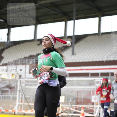07.12.2025 - St. Pauli X-Mass-Run No. 15 Patografie http://msf.ph/oto/9391812 07.12.2025 10:43:36 Ziel 74, 84, 559, 706, 1913, 2459, 2487, 2647, 2767, 3100, 3226, 3237, 4095, 4096, 4104 meine-sportfotos.de