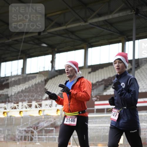 07.12.2025 - St. Pauli X-Mass-Run No. 15 Patografie http://msf.ph/oto/9392079 07.12.2025 10:47:58 Ziel 282, 472, 513, 553, 1195, 2146, 2147, 2608, 2611, 4863 meine-sportfotos.de