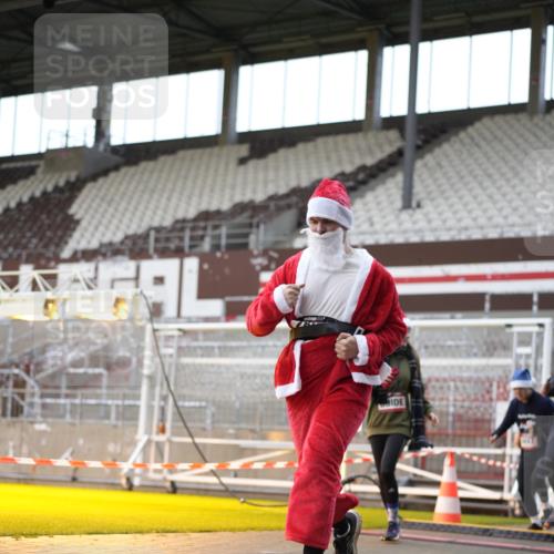 07.12.2025 - St. Pauli X-Mass-Run No. 15 Patografie http://msf.ph/oto/9392095 07.12.2025 10:48:16 Ziel 577, 876, 1195, 1265, 1267, 2028, 2232, 2233, 2235, 2239, 2241, 2339, 2501, 2796, 2797, 2803, 3018, 3598, 4229, 4447 meine-sportfotos.de
