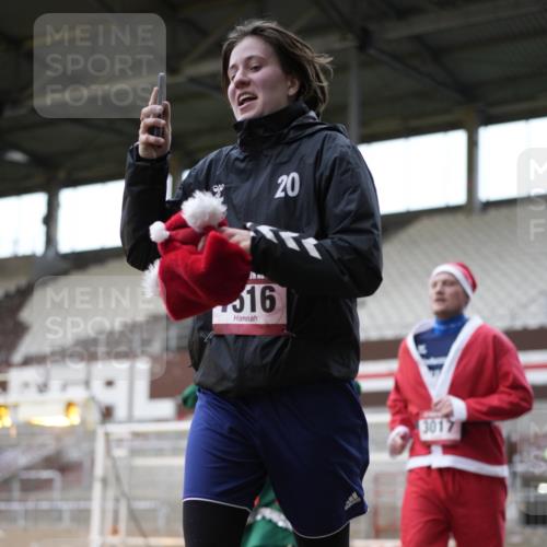 07.12.2025 - St. Pauli X-Mass-Run No. 15 Patografie http://msf.ph/oto/9392123 07.12.2025 10:48:31 Ziel 233, 290, 577, 633, 935, 1009, 1087, 1188, 1189, 1265, 1267, 1515, 1516, 1517, 1521, 2232, 2233, 2235, 2239, 2241, 2796, 2797, 2803, 3017, 3019, 3346, 4447, 4598 meine-sportfotos.de