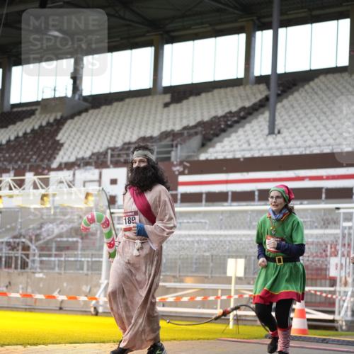 07.12.2025 - St. Pauli X-Mass-Run No. 15 Patografie http://msf.ph/oto/9392130 07.12.2025 10:48:36 Ziel 233, 290, 577, 592, 633, 935, 1009, 1087, 1188, 1189, 1515, 1516, 1517, 1521, 1895, 2232, 2268, 2269, 3017, 3019, 3346, 4598 meine-sportfotos.de