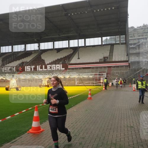 07.12.2025 - St. Pauli X-Mass-Run No. 15 Fabian Wolf http://msf.ph/oto/9392570 07.12.2025 10:11:32 Ziel 2909, 3085, 3354, 4499, 4525, 4659, 4661, 4662 meine-sportfotos.de