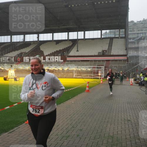 07.12.2025 - St. Pauli X-Mass-Run No. 15 Fabian Wolf http://msf.ph/oto/9393044 07.12.2025 10:15:06 Ziel 308, 762, 1363, 1867, 1869, 1873, 2666, 2667, 2668, 2883, 2891, 3741, 4001, 4004 meine-sportfotos.de