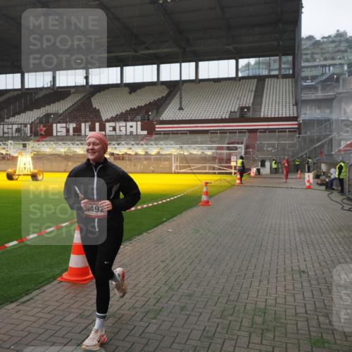 07.12.2025 - St. Pauli X-Mass-Run No. 15 Fabian Wolf http://msf.ph/oto/9394632 07.12.2025 10:26:03 Ziel 422, 1227, 1538, 1561, 1581, 1586, 2896, 3805, 3910, 3918, 4044, 4300, 4301, 4492, 4775, 4782 meine-sportfotos.de