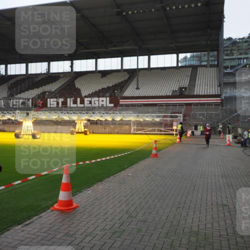 07.12.2025 - St. Pauli X-Mass-Run No. 15 Fabian Wolf http://msf.ph/oto/9395445 07.12.2025 10:30:02 Ziel 10, 423, 426, 1090, 1091, 2369, 4533, 4534, 4546 meine-sportfotos.de