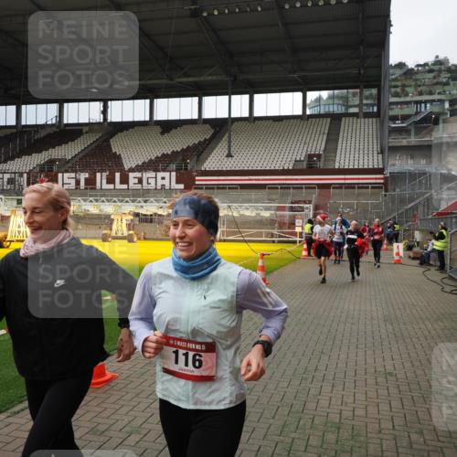 07.12.2025 - St. Pauli X-Mass-Run No. 15 Fabian Wolf http://msf.ph/oto/9396985 07.12.2025 10:42:22 Ziel 116, 563, 1272, 1438, 2013, 2157, 2261, 2722, 2931, 3042, 3399, 4045, 4046, 4441, 4622 meine-sportfotos.de