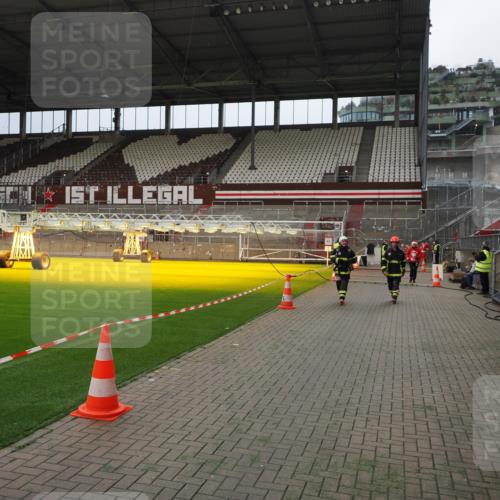 07.12.2025 - St. Pauli X-Mass-Run No. 15 Fabian Wolf http://msf.ph/oto/9397250 07.12.2025 10:44:01 Ziel 32, 179, 1651, 2499, 2950, 2955, 4254, 4255 meine-sportfotos.de