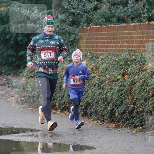 07.12.2025 - St. Pauli X-Mass-Run No. 15 Michael Burmester http://msf.ph/oto/9400160 07.12.2025 10:20:25 Laufen 15, 511, 521 meine-sportfotos.de