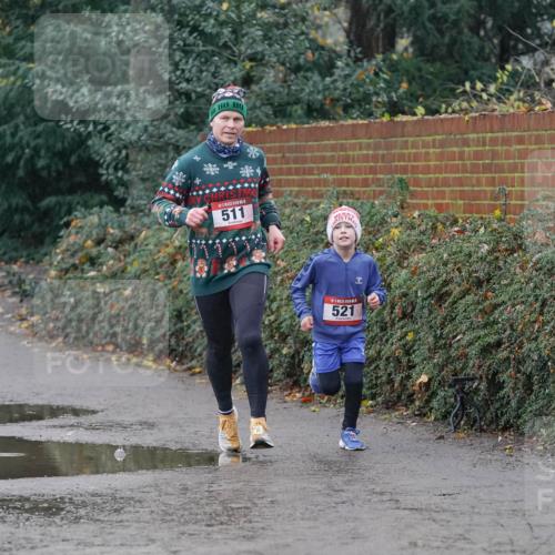 07.12.2025 - St. Pauli X-Mass-Run No. 15 Michael Burmester http://msf.ph/oto/9400162 07.12.2025 10:20:26 Laufen 511, 521 meine-sportfotos.de