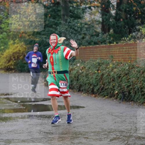 07.12.2025 - St. Pauli X-Mass-Run No. 15 Michael Burmester http://msf.ph/oto/9400187 07.12.2025 10:20:38 Laufen 1749 meine-sportfotos.de