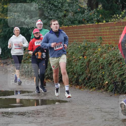 07.12.2025 - St. Pauli X-Mass-Run No. 15 Michael Burmester http://msf.ph/oto/9400197 07.12.2025 10:20:49 Laufen 1794, 3244, 3408, 2943, 2489 meine-sportfotos.de