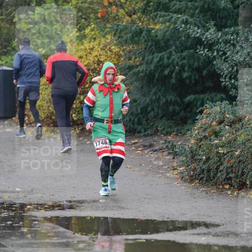 07.12.2025 - St. Pauli X-Mass-Run No. 15 Michael Burmester http://msf.ph/oto/9400225 07.12.2025 10:21:00 Laufen 1748 meine-sportfotos.de