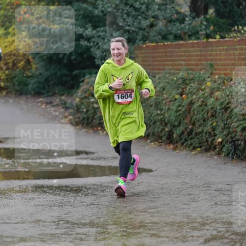 07.12.2025 - St. Pauli X-Mass-Run No. 15 Michael Burmester http://msf.ph/oto/9400273 07.12.2025 10:21:21 Laufen 5, 1604 meine-sportfotos.de