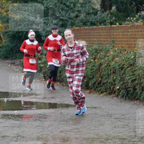 07.12.2025 - St. Pauli X-Mass-Run No. 15 Michael Burmester http://msf.ph/oto/9400319 07.12.2025 10:21:41 Laufen 87, 108, 12 meine-sportfotos.de