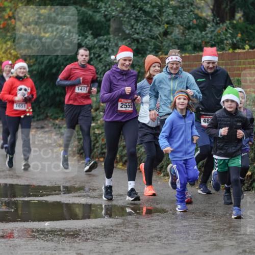 07.12.2025 - St. Pauli X-Mass-Run No. 15 Michael Burmester http://msf.ph/oto/9400344 07.12.2025 10:21:53 Laufen 8, 1651, 1417, 2559, 8, 48 meine-sportfotos.de