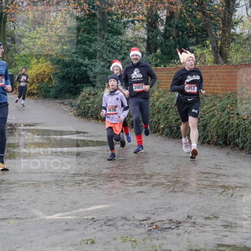 07.12.2025 - St. Pauli X-Mass-Run No. 15 Michael Burmester http://msf.ph/oto/9400420 07.12.2025 10:22:14 Laufen 3835, 3838, 2052, 952 meine-sportfotos.de