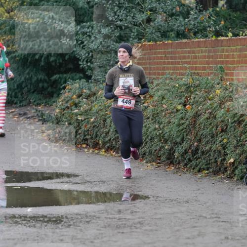 07.12.2025 - St. Pauli X-Mass-Run No. 15 Michael Burmester http://msf.ph/oto/9400432 07.12.2025 10:22:19 Laufen 1457, 4304, 449 meine-sportfotos.de