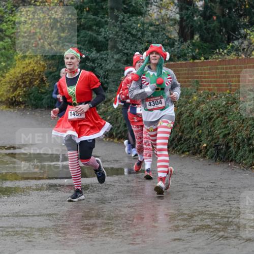 07.12.2025 - St. Pauli X-Mass-Run No. 15 Michael Burmester http://msf.ph/oto/9400452 07.12.2025 10:22:24 Laufen 145, 4304 meine-sportfotos.de