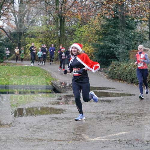 07.12.2025 - St. Pauli X-Mass-Run No. 15 Michael Burmester http://msf.ph/oto/9400466 07.12.2025 10:22:28 Laufen 4878, 2157 meine-sportfotos.de