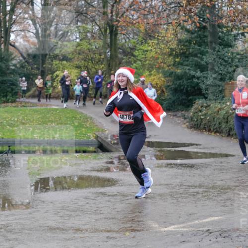 07.12.2025 - St. Pauli X-Mass-Run No. 15 Michael Burmester http://msf.ph/oto/9400467 07.12.2025 10:22:28 Laufen 4878, 215 meine-sportfotos.de