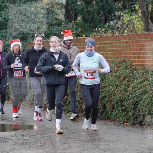 07.12.2025 - St. Pauli X-Mass-Run No. 15 Michael Burmester http://msf.ph/oto/9400475 07.12.2025 10:22:34 Laufen 3242, 2058, 351, 5, 116 meine-sportfotos.de
