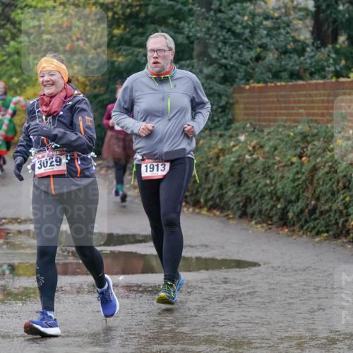 07.12.2025 - St. Pauli X-Mass-Run No. 15 Michael Burmester http://msf.ph/oto/9400621 07.12.2025 10:23:10 Laufen 15, 3029, 1913 meine-sportfotos.de