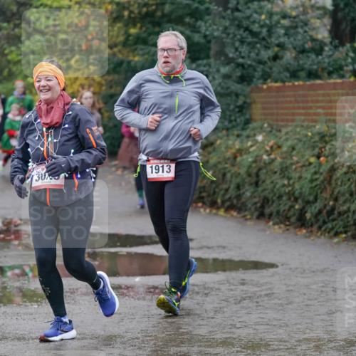 07.12.2025 - St. Pauli X-Mass-Run No. 15 Michael Burmester http://msf.ph/oto/9400622 07.12.2025 10:23:10 Laufen 10, 30, 1913 meine-sportfotos.de