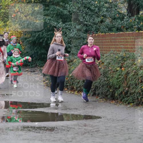 07.12.2025 - St. Pauli X-Mass-Run No. 15 Michael Burmester http://msf.ph/oto/9400629 07.12.2025 10:23:12 Laufen 4072, 1189, 1195, 636, 631 meine-sportfotos.de