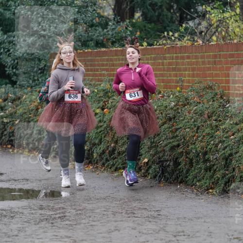 07.12.2025 - St. Pauli X-Mass-Run No. 15 Michael Burmester http://msf.ph/oto/9400634 07.12.2025 10:23:14 Laufen 1188, 1195, 636, 631 meine-sportfotos.de