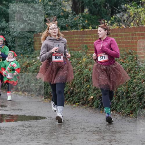 07.12.2025 - St. Pauli X-Mass-Run No. 15 Michael Burmester http://msf.ph/oto/9400637 07.12.2025 10:23:14 Laufen 1189, 118, 1195, 636, 631 meine-sportfotos.de