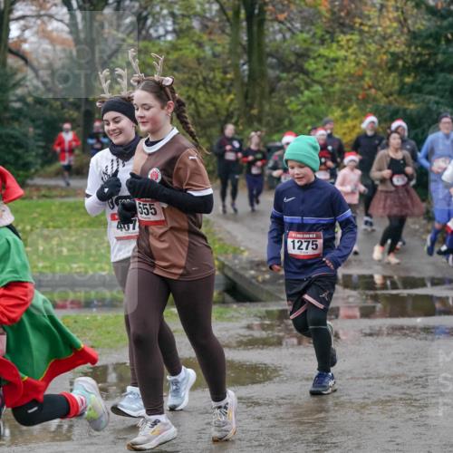 07.12.2025 - St. Pauli X-Mass-Run No. 15 Michael Burmester http://msf.ph/oto/9400666 07.12.2025 10:23:22 Laufen 195, 555, 407, 15, 1275, 2535 meine-sportfotos.de