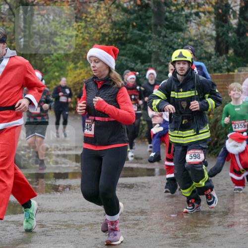 07.12.2025 - St. Pauli X-Mass-Run No. 15 Michael Burmester http://msf.ph/oto/9400679 07.12.2025 10:23:26 Laufen 47, 5, 48, 598, 2355, 559 meine-sportfotos.de