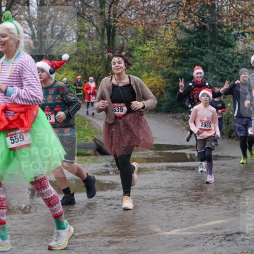 07.12.2025 - St. Pauli X-Mass-Run No. 15 Michael Burmester http://msf.ph/oto/9400696 07.12.2025 10:23:29 Laufen 559, 33, 5, 639, 2950, 40, 28 meine-sportfotos.de