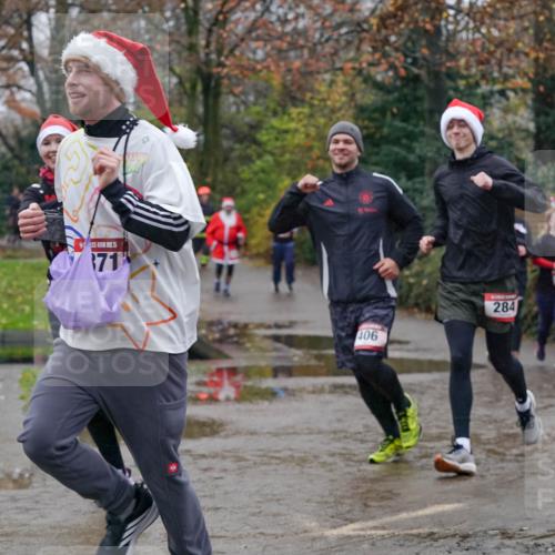 07.12.2025 - St. Pauli X-Mass-Run No. 15 Michael Burmester http://msf.ph/oto/9400709 07.12.2025 10:23:31 Laufen 71, 17, 406, 284, 264 meine-sportfotos.de