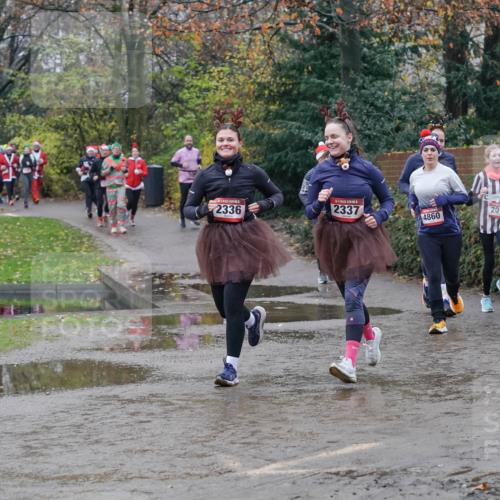 07.12.2025 - St. Pauli X-Mass-Run No. 15 Michael Burmester http://msf.ph/oto/9400762 07.12.2025 10:23:47 Laufen 2336, 2337, 4860, 2013 meine-sportfotos.de