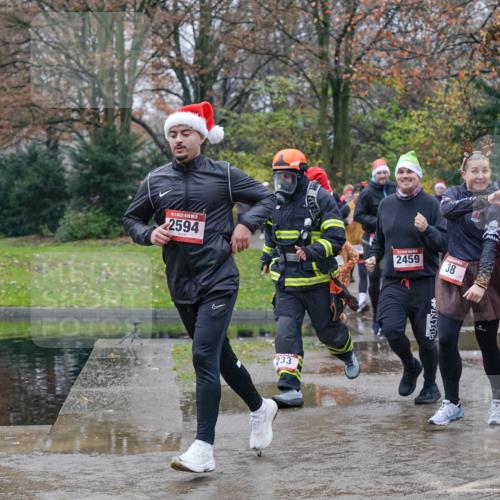 07.12.2025 - St. Pauli X-Mass-Run No. 15 Michael Burmester http://msf.ph/oto/9400845 07.12.2025 10:24:05 Laufen 5, 2594, 233, 2459, 38, 1301, 14 meine-sportfotos.de