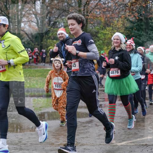07.12.2025 - St. Pauli X-Mass-Run No. 15 Michael Burmester http://msf.ph/oto/9400858 07.12.2025 10:24:08 Laufen 71, 70, 1019, 45, 4876 meine-sportfotos.de