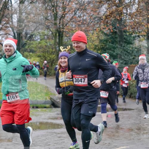 07.12.2025 - St. Pauli X-Mass-Run No. 15 Michael Burmester http://msf.ph/oto/9400875 07.12.2025 10:24:11 Laufen 15, 199, 5, 4161, 15, 3047, 2536, 1823 meine-sportfotos.de