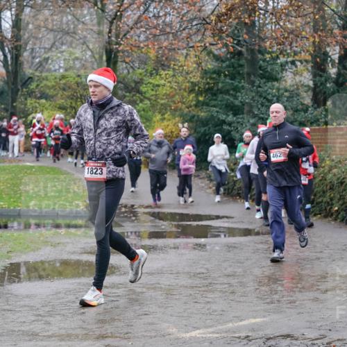 07.12.2025 - St. Pauli X-Mass-Run No. 15 Michael Burmester http://msf.ph/oto/9400885 07.12.2025 10:24:13 Laufen 1823, 462 meine-sportfotos.de